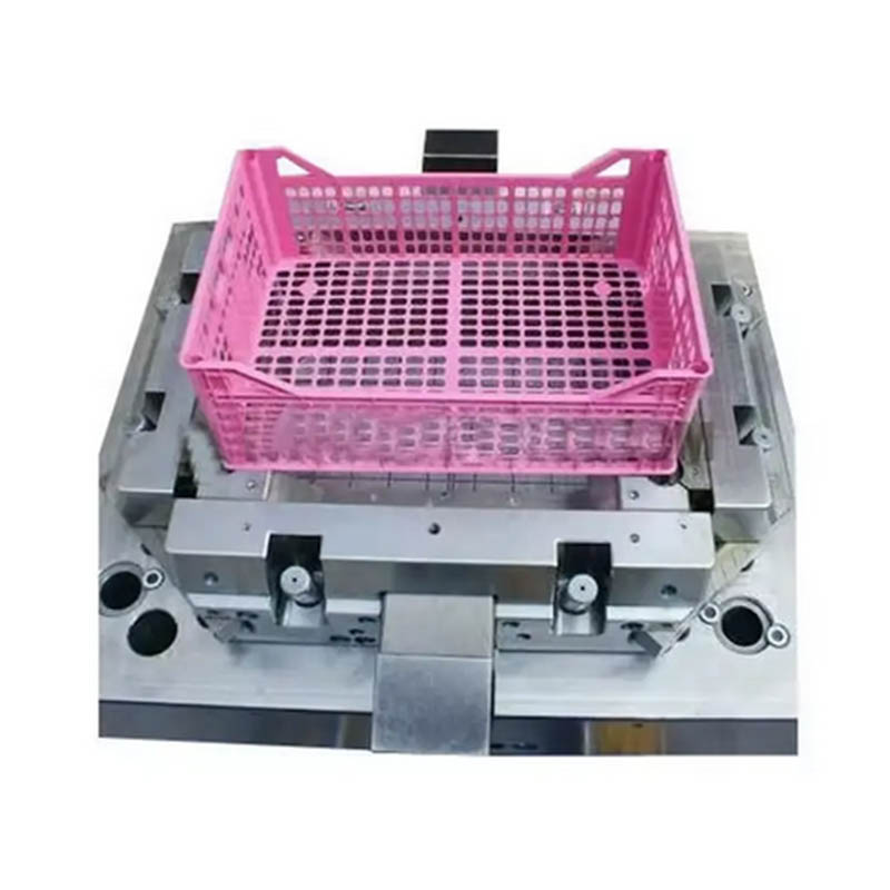 Crate molding